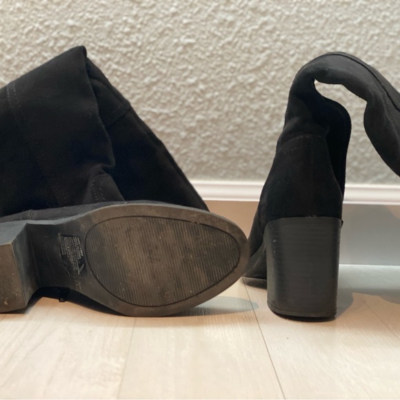 Black Kohls knee high boots - Picture 3 of 3